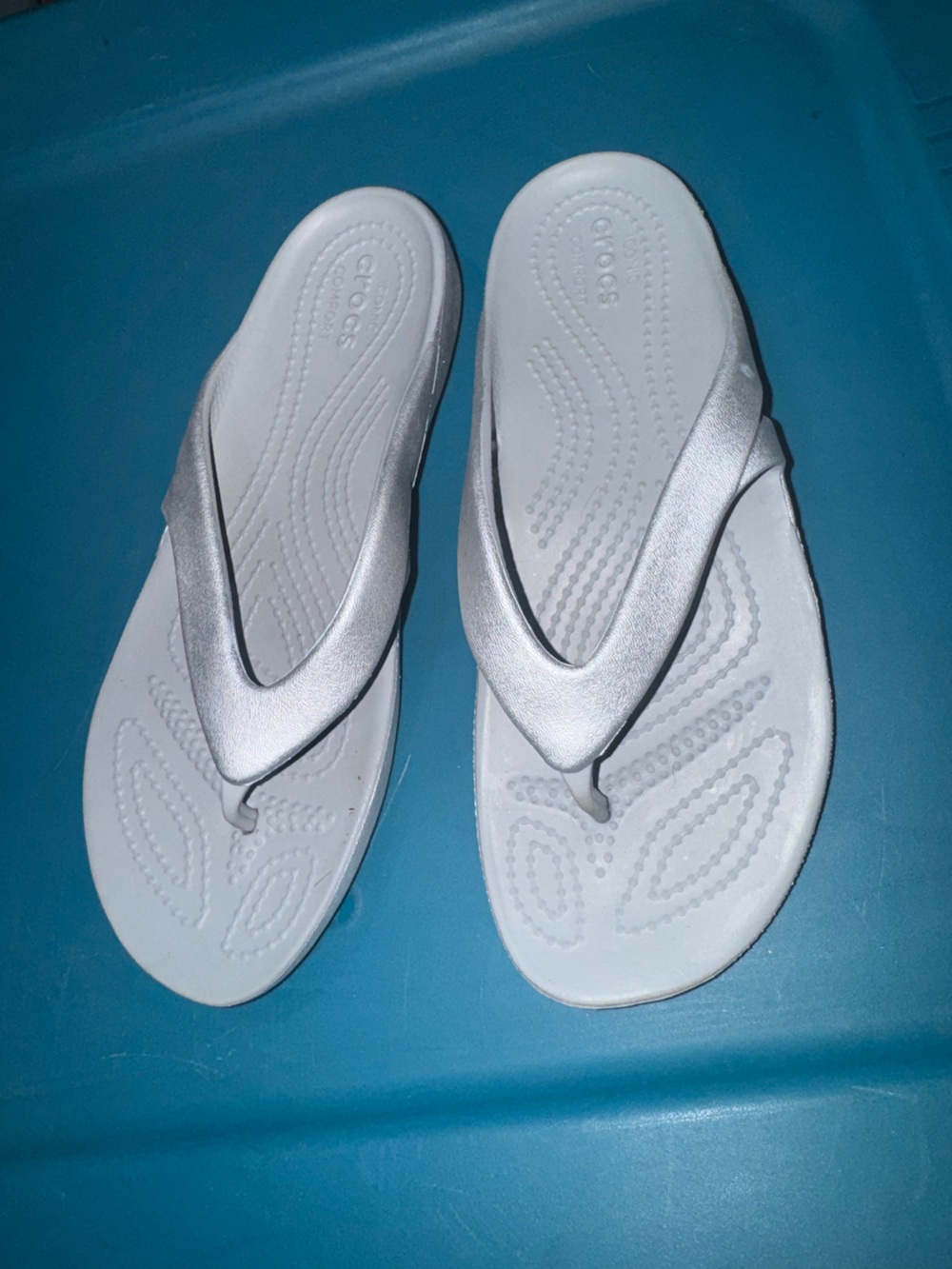 CROCS Women’s Gray Sandal Flip-Flops